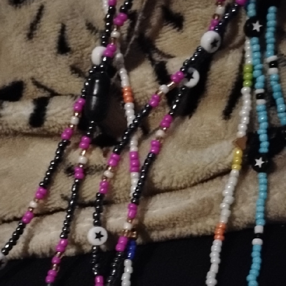 Colorful Beaded Necklace Set - Picture 2 of 4